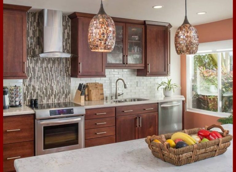 Huge Kitchen Island- Perfect for Entertaining
