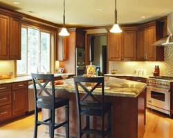 Chocolate Maple Glazed kitchen Countertop with chairs